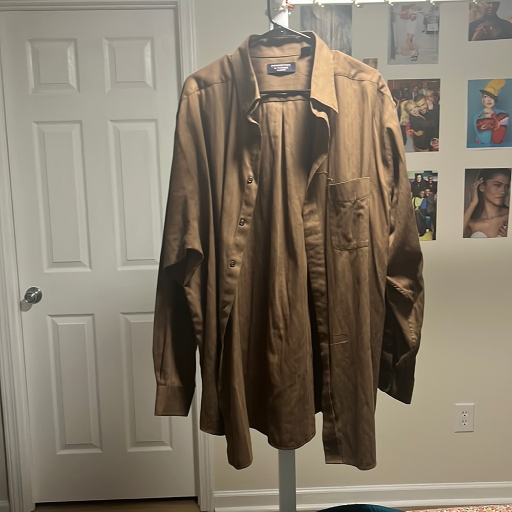 Men’s brown flannel